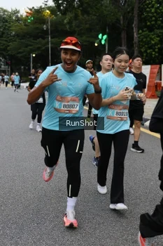 Runner Photo 4298436