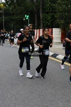 Runner Photo 4298446