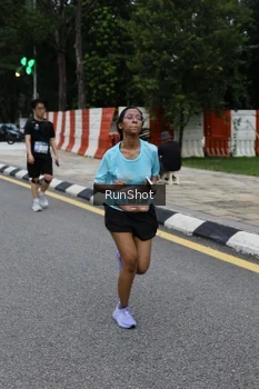 Runner Photo 4298470