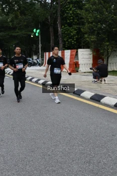 Runner Photo 4298480