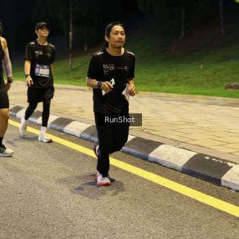 Runner Photo 4298488