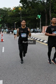 Runner Photo 4298489