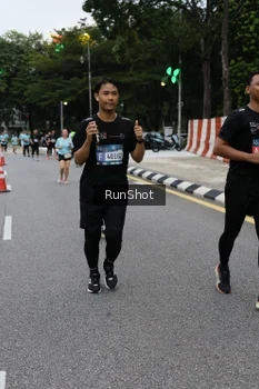 Runner Photo 4298492