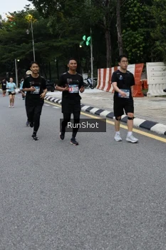 Runner Photo 4298494
