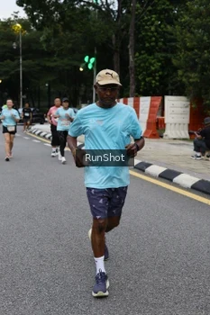 Runner Photo 4298497