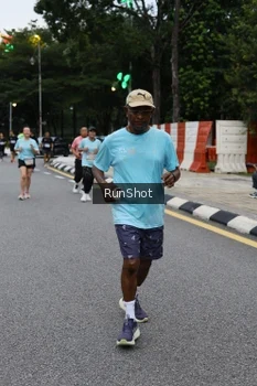 Runner Photo 4298499