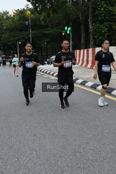 Runner Photo 4298501