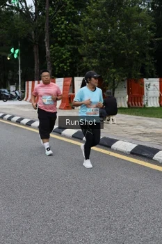 Runner Photo 4298509