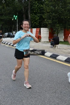 Runner Photo 4298512