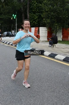 Runner Photo 4298514