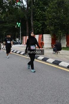 Runner Photo 4298518