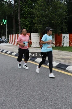 Runner Photo 4298522