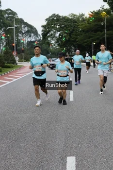 Runner Photo 4298535