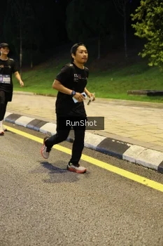 Runner Photo 4298546
