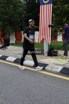 Runner Photo 4298563