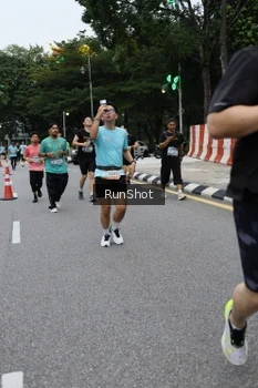 Runner Photo 4298584