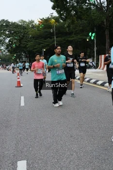 Runner Photo 4298605