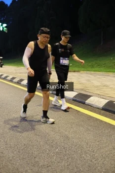 Runner Photo 4298620
