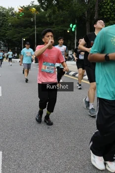 Runner Photo 4298626