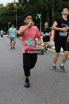 Runner Photo 4298627