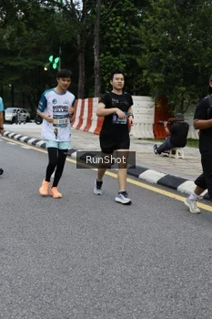 Runner Photo 4298639