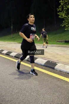 Runner Photo 4298645