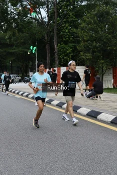 Runner Photo 4298672