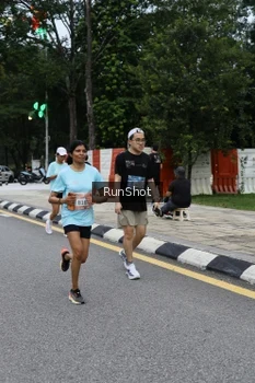 Runner Photo 4298676