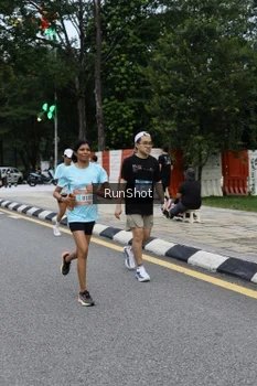 Runner Photo 4298681