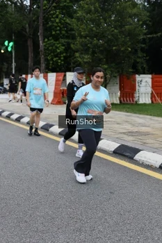 Runner Photo 4298692