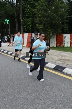 Runner Photo 4298697