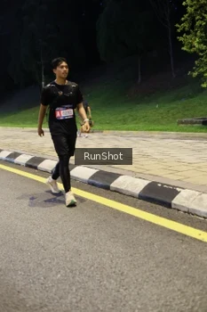 Runner Photo 4298733