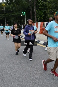Runner Photo 4298734