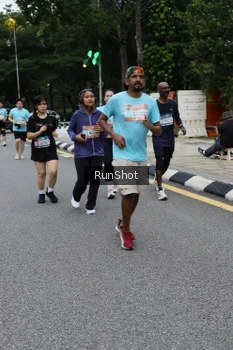 Runner Photo 4298735