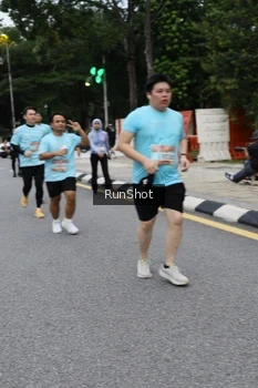 Runner Photo 4298740