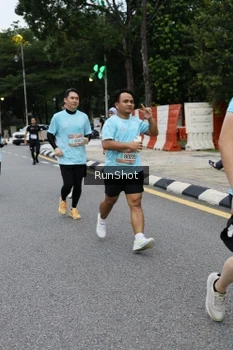 Runner Photo 4298744