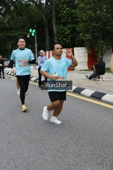 Runner Photo 4298747