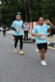 Runner Photo 4298752