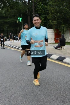 Runner Photo 4298759