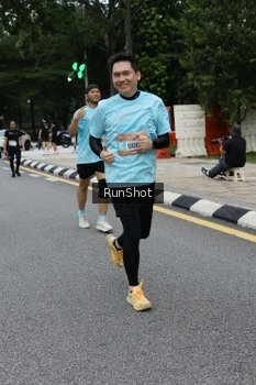 Runner Photo 4298770