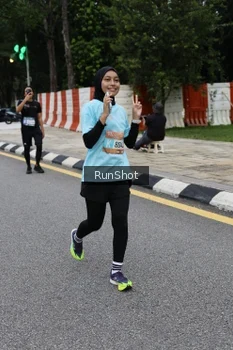 Runner Photo 4298800