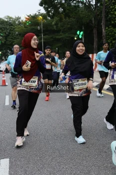 Runner Photo 4298822
