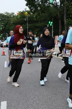 Runner Photo 4298832
