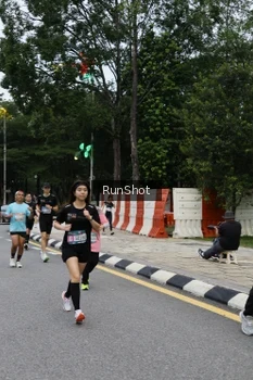 Runner Photo 4298841