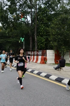 Runner Photo 4298842