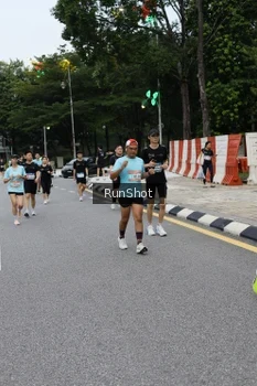 Runner Photo 4298848