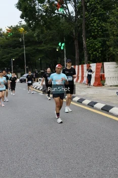 Runner Photo 4298855