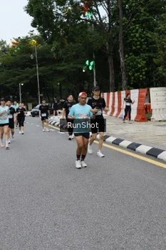Runner Photo 4298858
