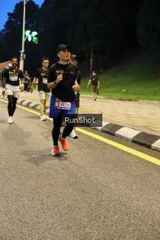 Runner Photo 4298877