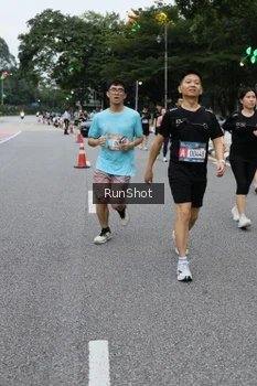 Runner Photo 4298878